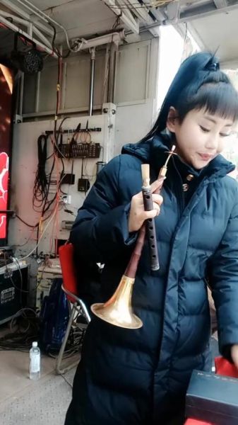 唢呐为什么能表达情感_唢呐音色特点
