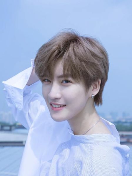 悦读书城林凡是谁_林凡个人资料介绍