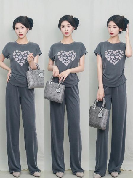 短袖怎么搭配才显瘦_情感表达短袖怎么选