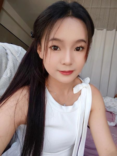 自拍怎么表达情绪_自拍时如何传递情感