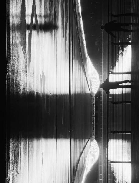 如何通过摄影表达情感_摄影情感表达技巧有哪些