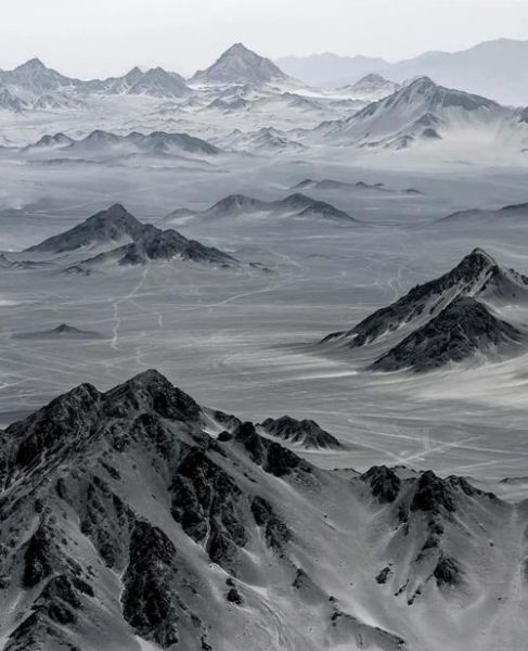 荒原表达的情感是什么_如何读懂荒凉之美