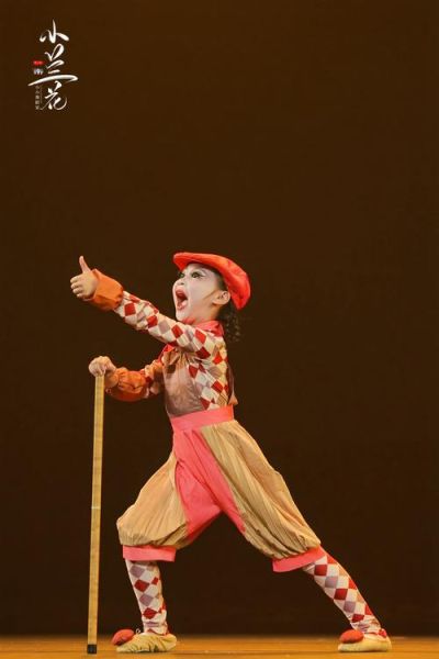 独舞如何表达情感_独舞表达情感的技巧